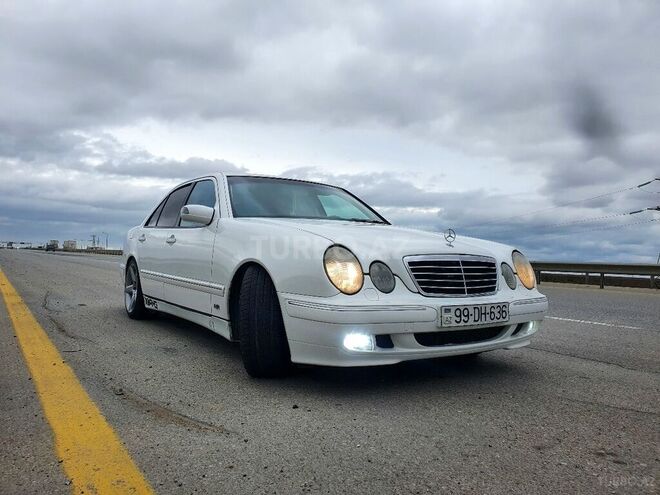 Mercedes E 320 2000, 260,000 km - 3.2 l - Lənkəran