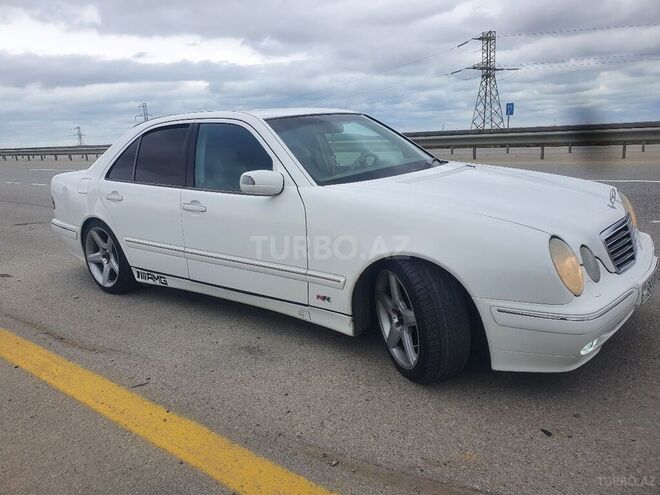 Mercedes E 320 2000, 260,000 km - 3.2 l - Lənkəran