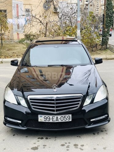 Mercedes E 350 2009, 325,000 km - 3.5 l - Bakı