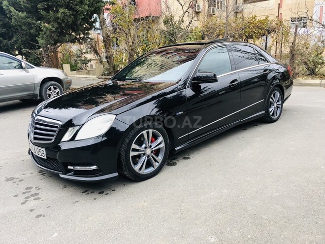Mercedes E 350 2009, 325,000 km - 3.5 l - Bakı