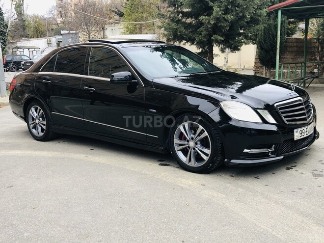 Mercedes E 350 2009, 325,000 km - 3.5 l - Bakı