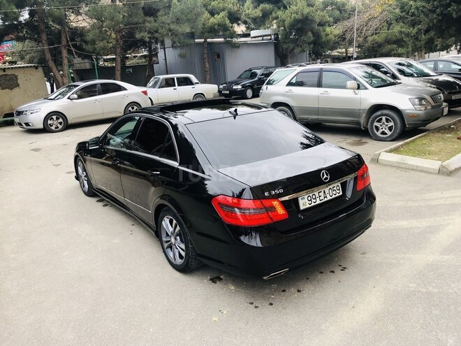 Mercedes E 350 2009, 325,000 km - 3.5 l - Bakı