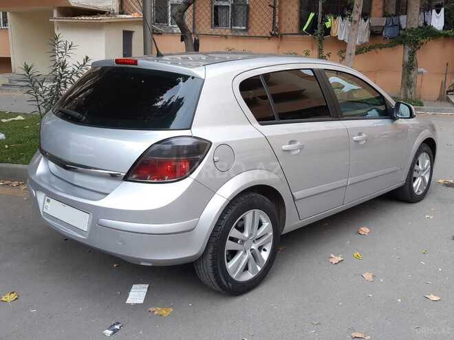 Opel Astra 2010, 94,420 km - 1.4 l - Bakı