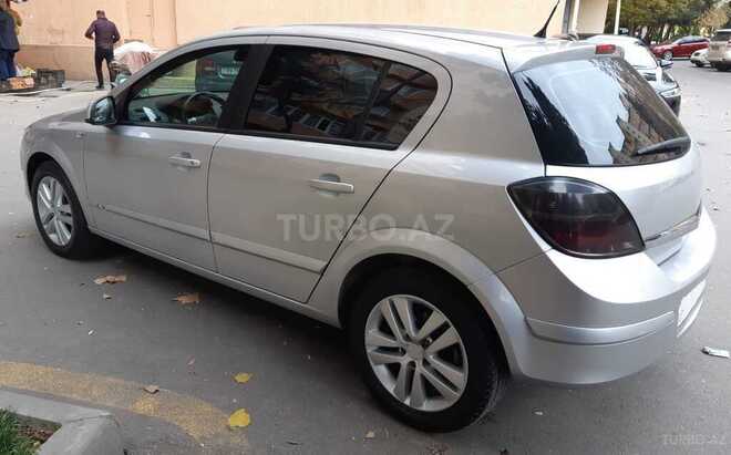 Opel Astra 2010, 94,420 km - 1.4 l - Bakı