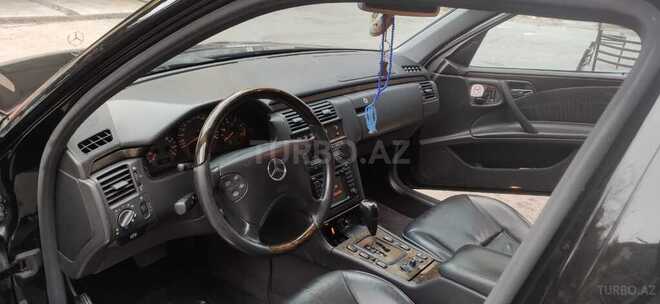 Mercedes E 270 2000, 475,000 km - 2.7 l - Bərdə
