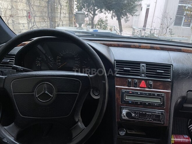 Mercedes C 200 2000, 394,000 km - 2.0 l - Bakı