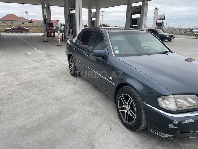 Mercedes C 200 2000, 394,000 km - 2.0 l - Bakı