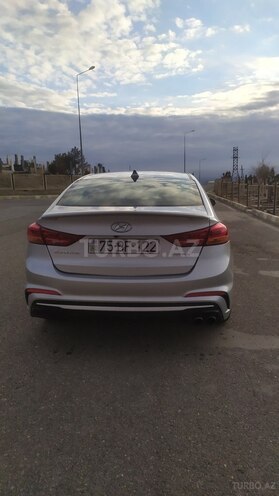Hyundai Elantra 2018, 88,514 km - 1.6 л - Bakı