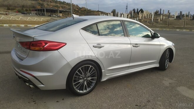 Hyundai Elantra 2018, 88,514 km - 1.6 л - Bakı