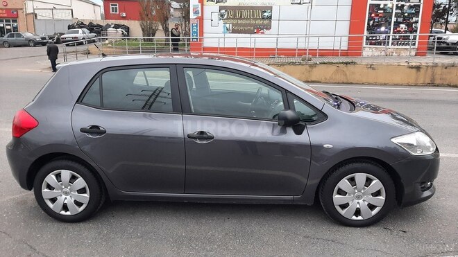 Toyota Auris 2007, 197,000 km - 1.4 l - Bakı