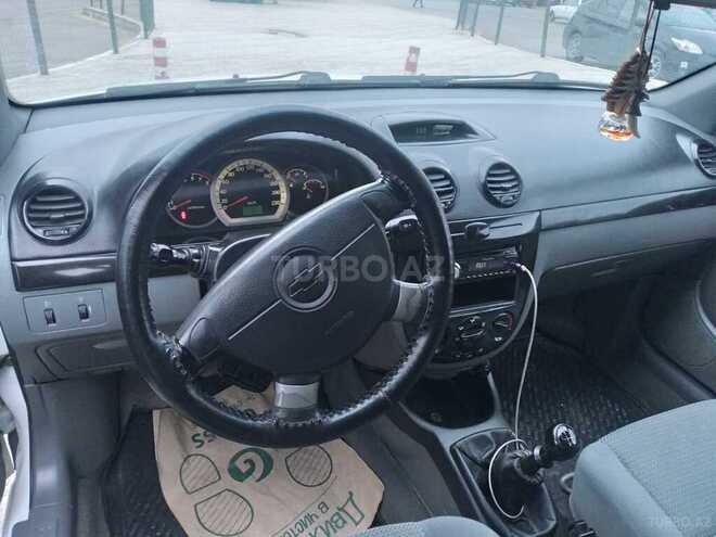 Chevrolet Lacetti 2008, 478,652 km - 1.6 л - Salyan