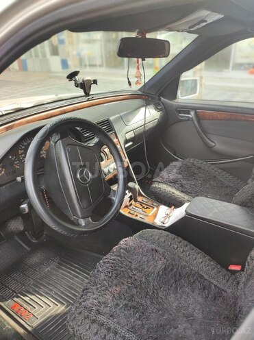 Mercedes C 180 1999, 485,000 km - 1.8 л - Beyləqan