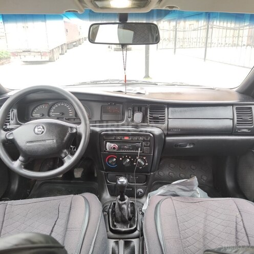 Opel Vectra 1996, 247,352 km - 1.6 l - Bakı