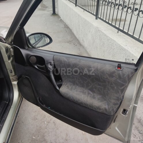 Opel Vectra 1996, 247,352 km - 1.6 l - Bakı