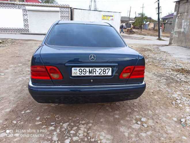 Mercedes E 200 1998, 441,520 km - 2.0 l - Bakı