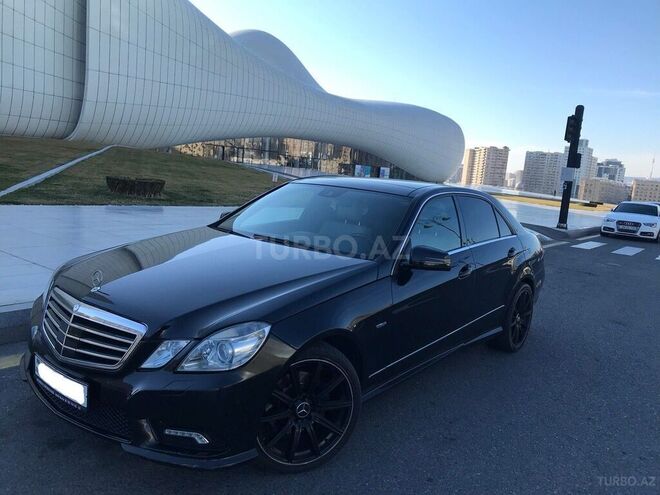 Mercedes E 250 2009, 207,700 km - 2.2 l - Bakı