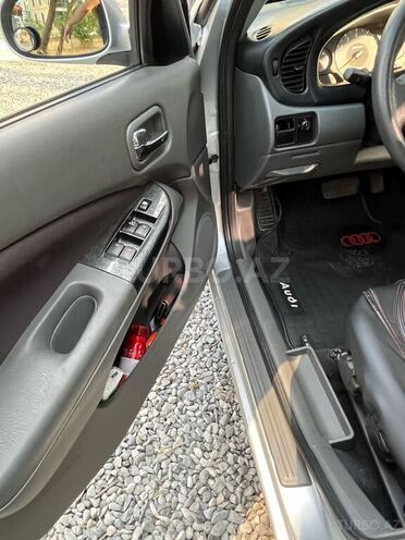 Nissan Sunny 2011, 136,500 km - 1.6 l - Bakı