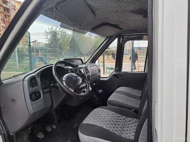 Ford Transit 2002, 375,000 km - 2.4 l - Bakı