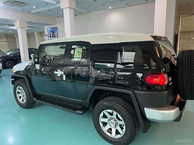 Toyota FJ Cruiser 2021, 0 km - 4.0 л - Bakı