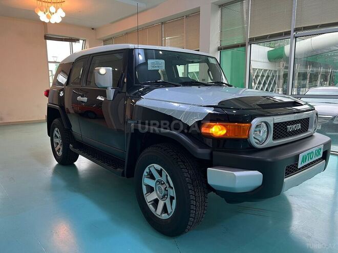 Toyota FJ Cruiser 2021, 0 km - 4.0 л - Bakı