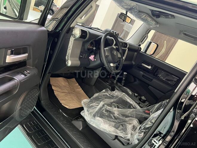 Toyota FJ Cruiser 2021, 0 km - 4.0 л - Bakı