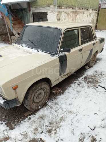 LADA (VAZ) 2105 1982, 50,000 km - 1.3 l - Goranboy
