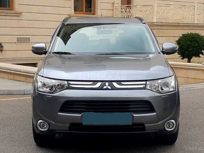 Mitsubishi Outlander 2013, 50,037 km - 3.0 l - Bakı