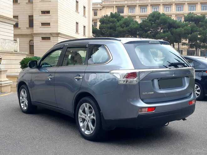 Mitsubishi Outlander 2013, 50,037 km - 3.0 l - Bakı