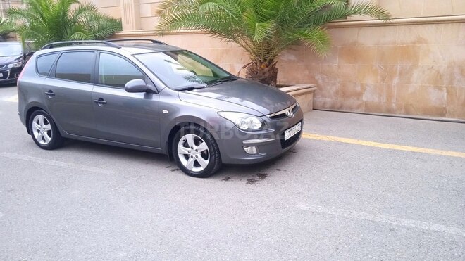 Hyundai i30 2010, 214,000 km - 1.6 l - Bakı