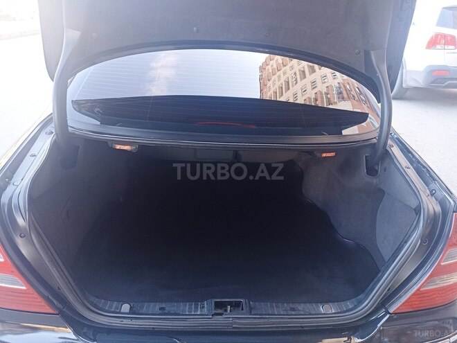 Mercedes E 320 2002, 314,000 km - 3.2 l - Bakı