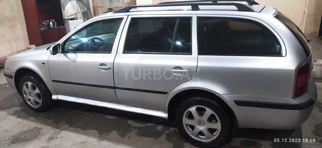 Skoda Octavia 2004, 389,000 km - 2.0 l - Bakı