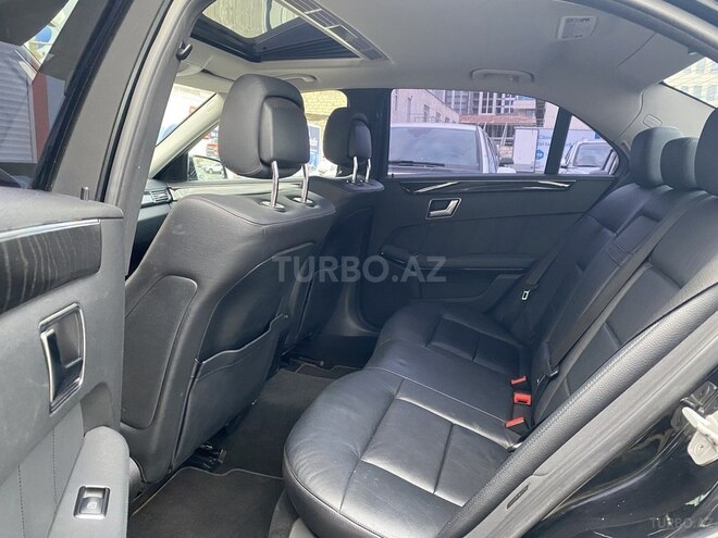 Mercedes E 220 2013, 204,000 km - 2.2 l - Bakı