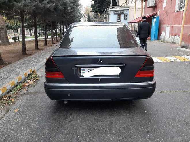 Mercedes C 180 1995, 423,698 km - 1.8 l - Bakı