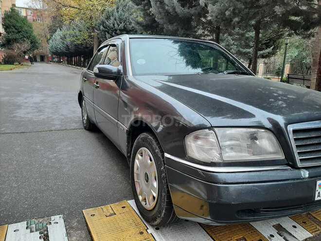Mercedes C 180 1995, 423,698 km - 1.8 l - Bakı