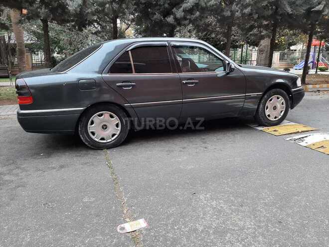 Mercedes C 180 1995, 423,698 km - 1.8 l - Bakı