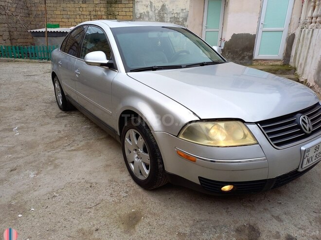 Volkswagen Passat 2004, 220,000 km - 1.8 л - Bakı