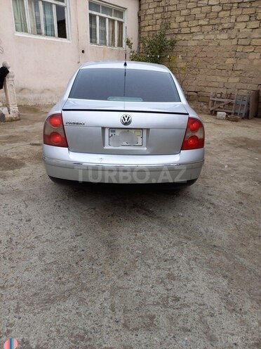 Volkswagen Passat 2004, 220,000 km - 1.8 л - Bakı