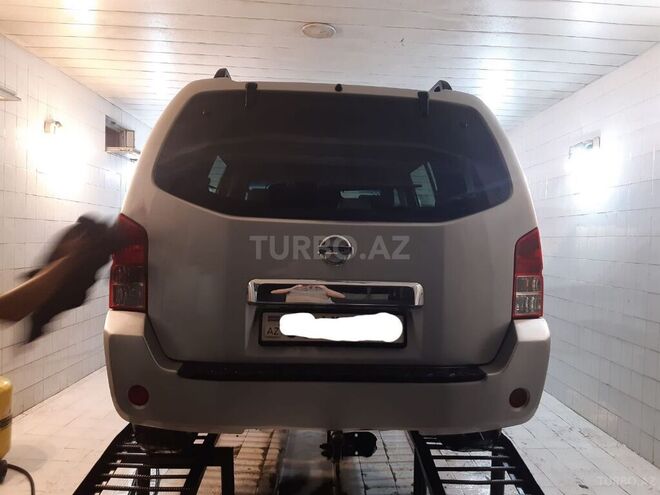 Nissan Pathfinder 2006, 302,000 km - 2.5 l - Bakı