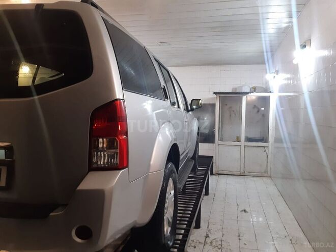 Nissan Pathfinder 2006, 302,000 km - 2.5 l - Bakı