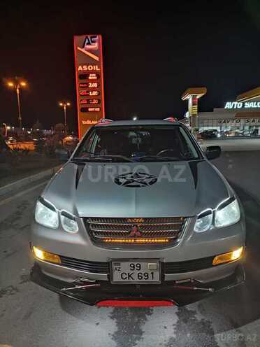 Mitsubishi Airtrek 2001, 257,000 km - 2.0 l - Sumqayıt