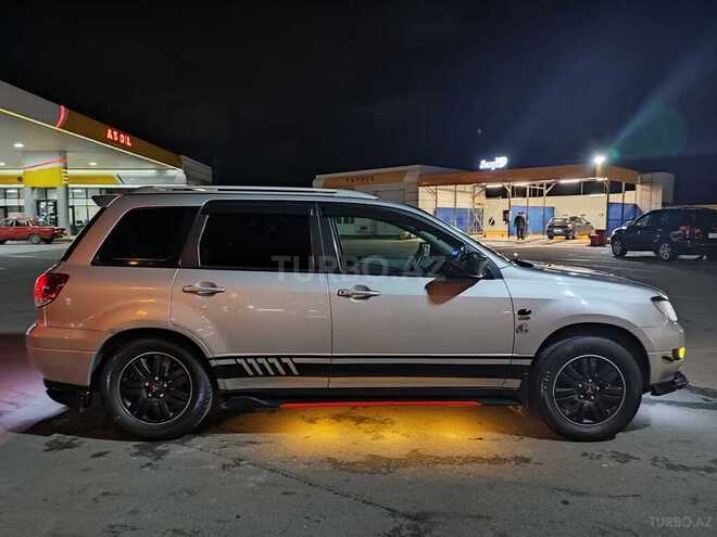 Mitsubishi Airtrek 2001, 257,000 km - 2.0 l - Sumqayıt