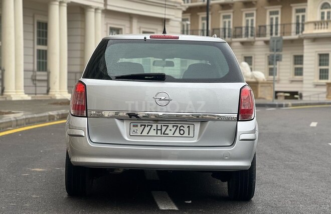Opel Astra 2010, 231,579 km - 1.3 l - Bakı