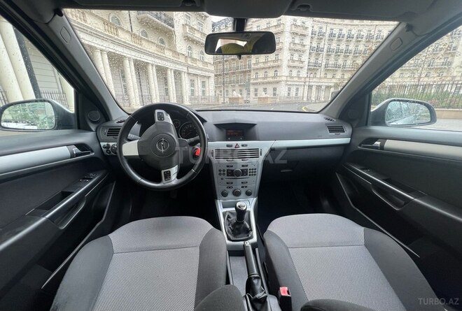 Opel Astra 2010, 231,579 km - 1.3 l - Bakı