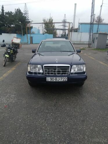Mercedes E 220 1995, 459,922 km - 2.2 l - Bakı