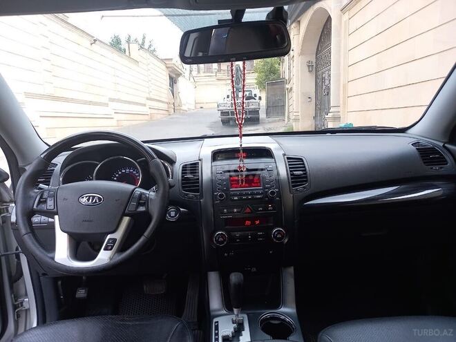 Kia Sorento 2010, 196,000 km - 2.0 л - Bakı