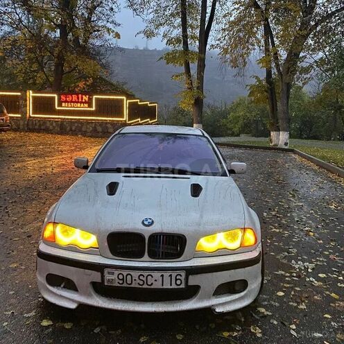 BMW 318 1999, 247,148 km - 1.9 l - Quba