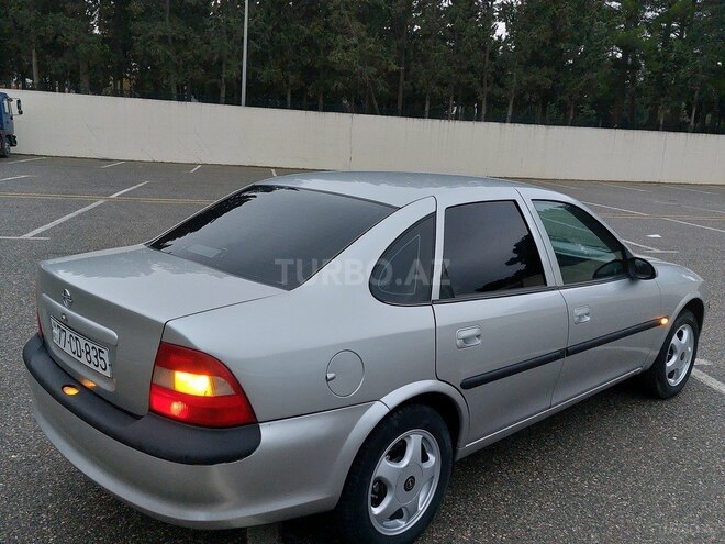 Opel Vectra 1998, 234,568 km - 1.6 l - Sumqayıt
