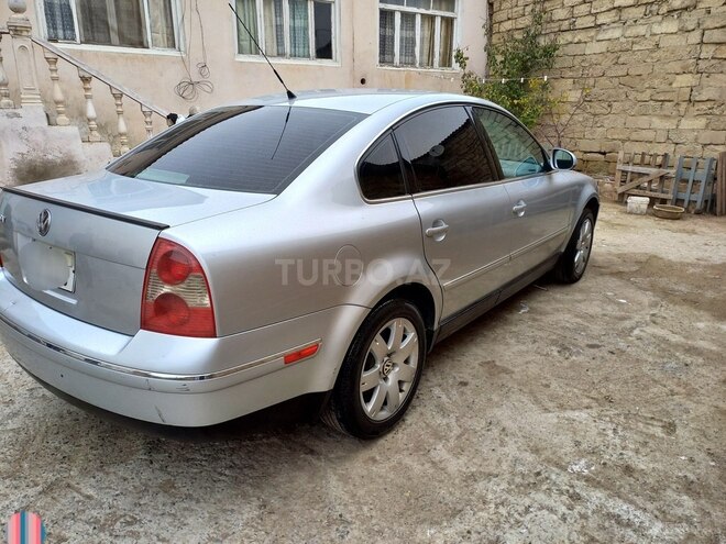 Volkswagen Passat 2004, 220,000 km - 1.8 л - Bakı
