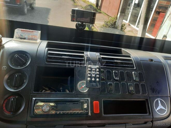 Mercedes Atego 815 2000, 900,000 km - 4.3 л - Lənkəran