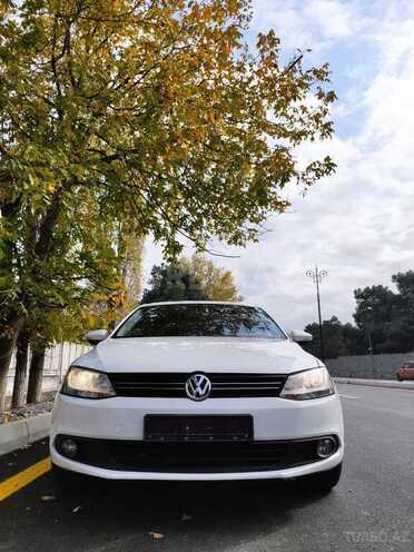 Volkswagen Polo 2013, 94,000 km - 1.6 l - Bakı